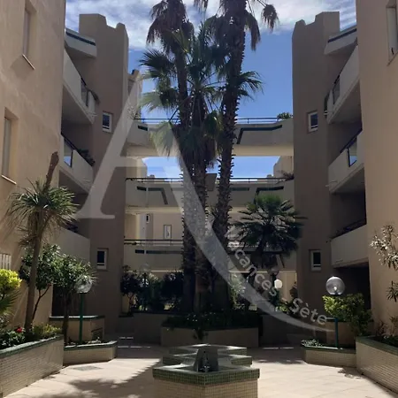 T2 Coin Chambre, Terrasse 1ere Ligne Mer, Piscine