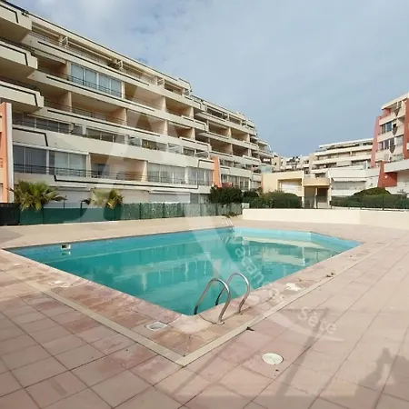 Appartement T2 Coin Chambre, Terrasse 1ere Ligne Mer, Piscine Sète