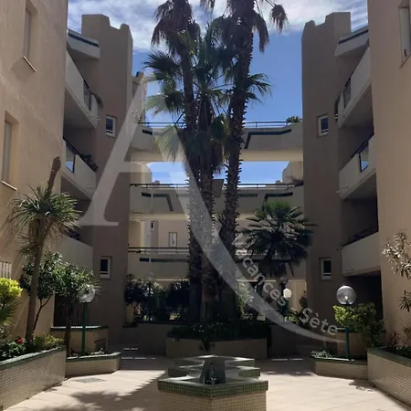 T2 Coin Chambre, Terrasse 1ere Ligne Mer, Piscine