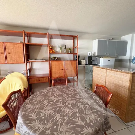 T2 Coin Chambre, Terrasse 1ere Ligne Mer, Piscine